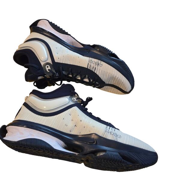 New - basketball sneakers are the Nike Air Zoom G.T. Jump 2 men\'s size 19 main image 8